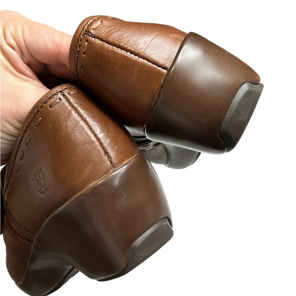 Ariat Women’s Chestnut Brown Leather slip on clog shoe in size 7.5 B - Picture 10 of 12